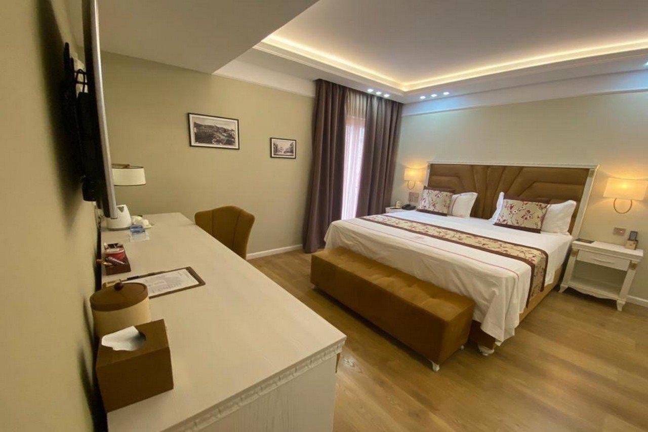 Hotel Brais Durrës 外观 照片